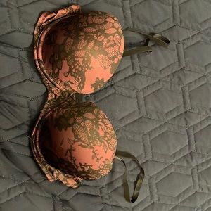 3/$15 Cynthia Rowley Bra